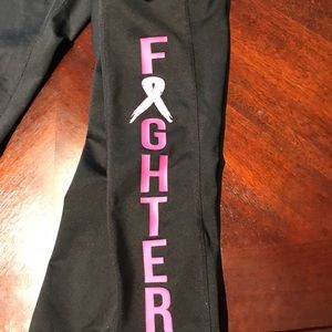 Idealogy  workout capris!